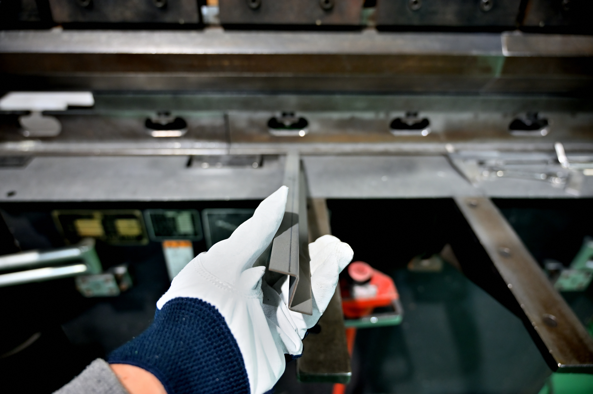 pixta_87020350_M (1)