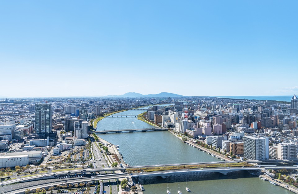 pixta_96905174_M-960x626